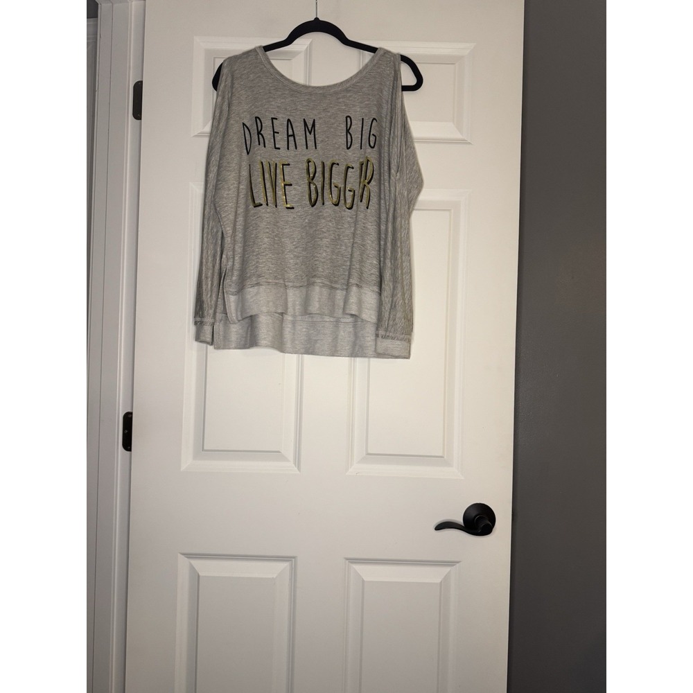 Wild Kiss Cold Shoulder Lightweight Long Sleeve Sweatshirt Medium Dream Big Live